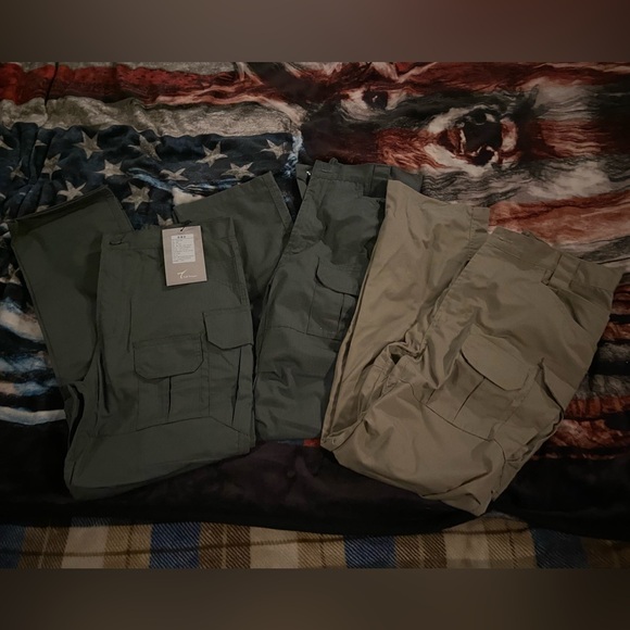 Men’s Pants - Picture 1 of 2